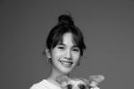 杨丞琳为纪念她的爱犬白纬玲拍照:永远爱你 想念你